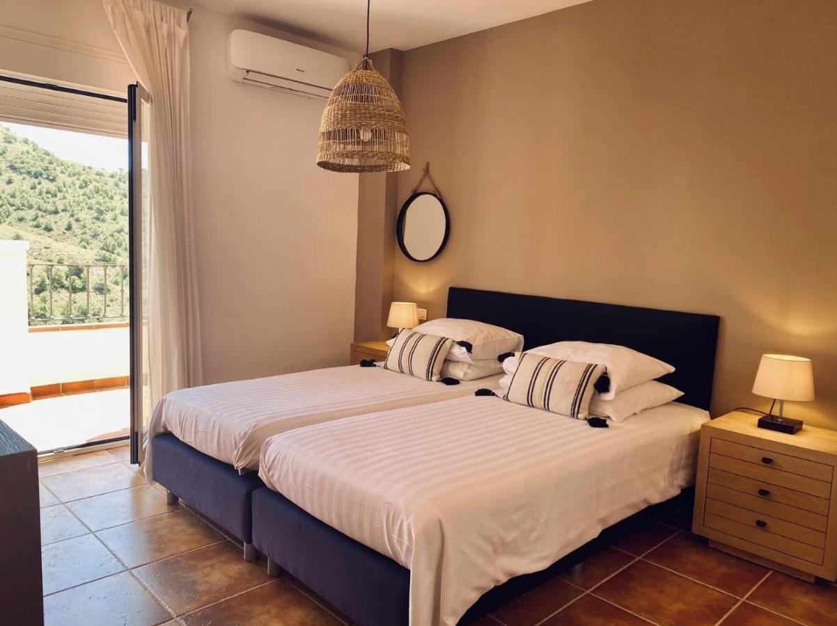 La Perla De Frigiliana Suites & Villa Ngoại thất bức ảnh